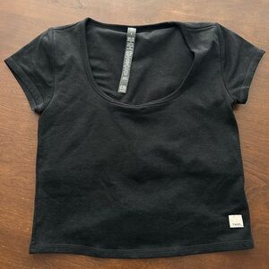 Vuori Women’s Short Sleeve Halo Tee